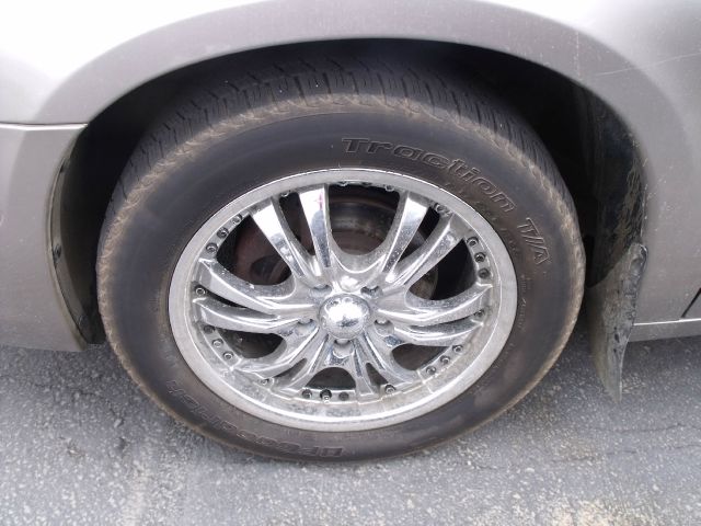 2000 Pontiac Bonneville SE