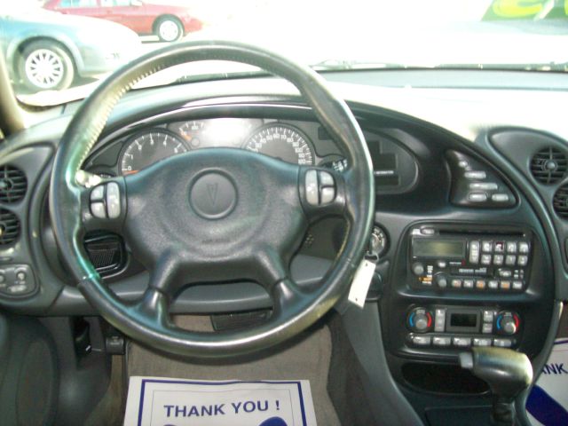 2000 Pontiac Bonneville 45