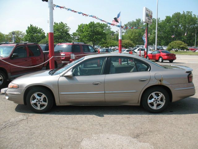 2000 Pontiac Bonneville SE