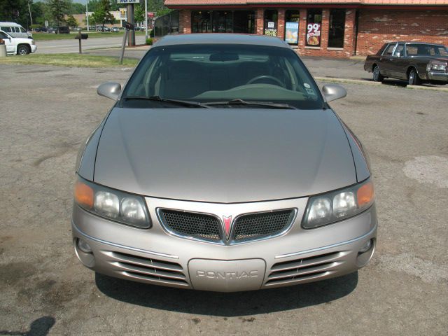 2000 Pontiac Bonneville SE
