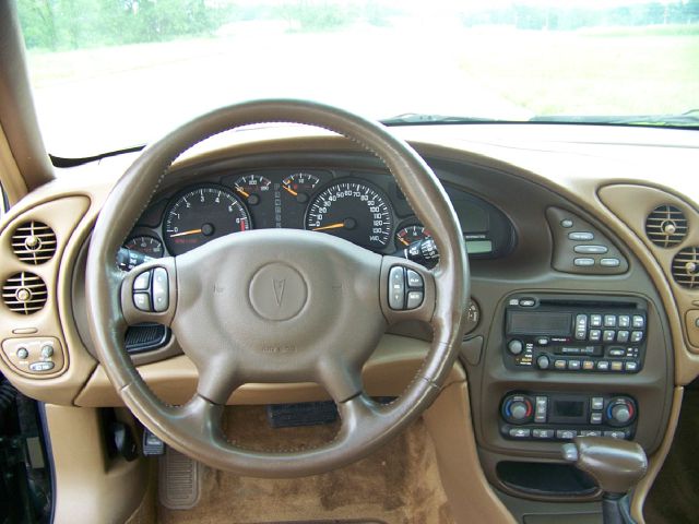 2000 Pontiac Bonneville 45