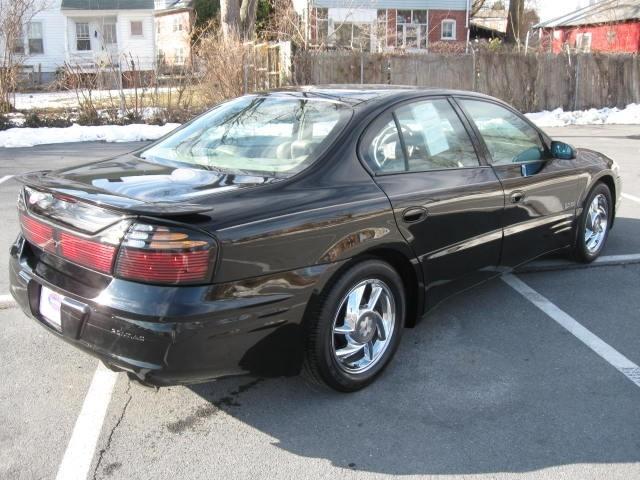 2000 Pontiac Bonneville 4DR Limited AWD