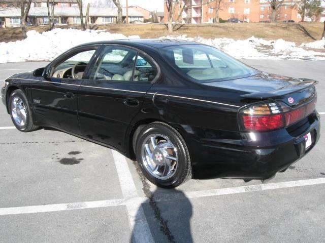 2000 Pontiac Bonneville 4DR Limited AWD