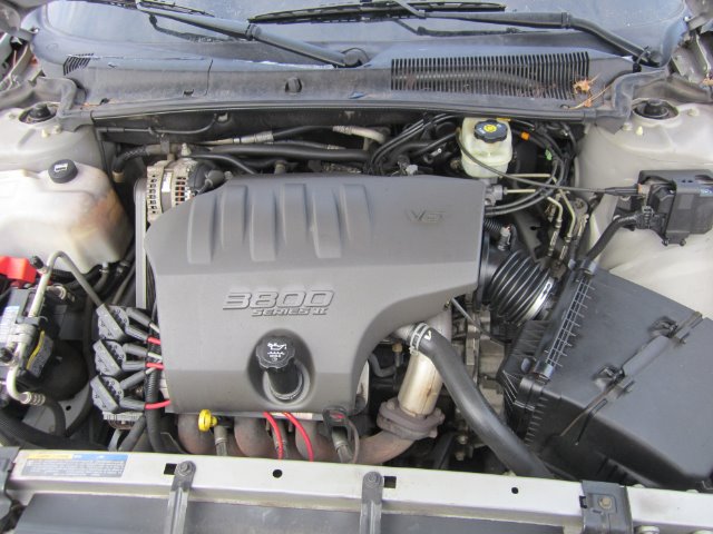 2000 Pontiac Bonneville 45