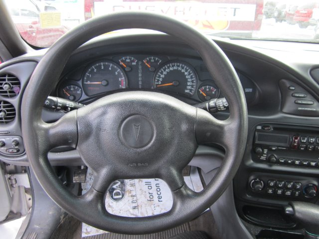 2000 Pontiac Bonneville 45