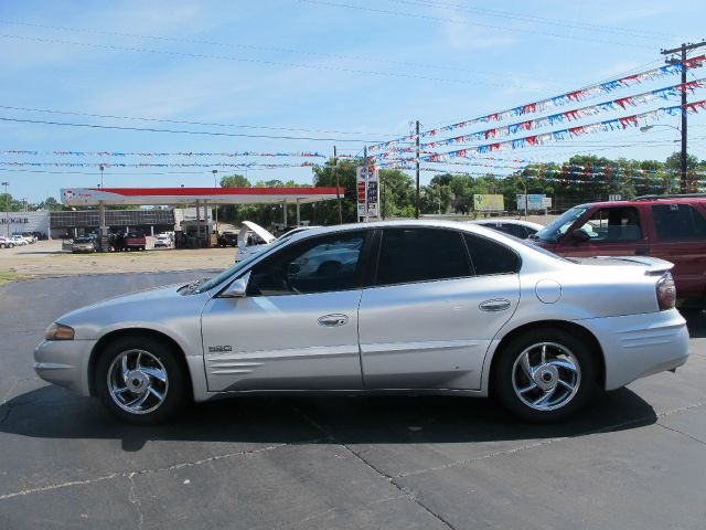 2001 Pontiac Bonneville 4DR Limited AWD