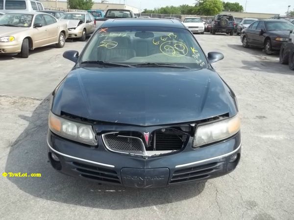 2001 Pontiac Bonneville SE