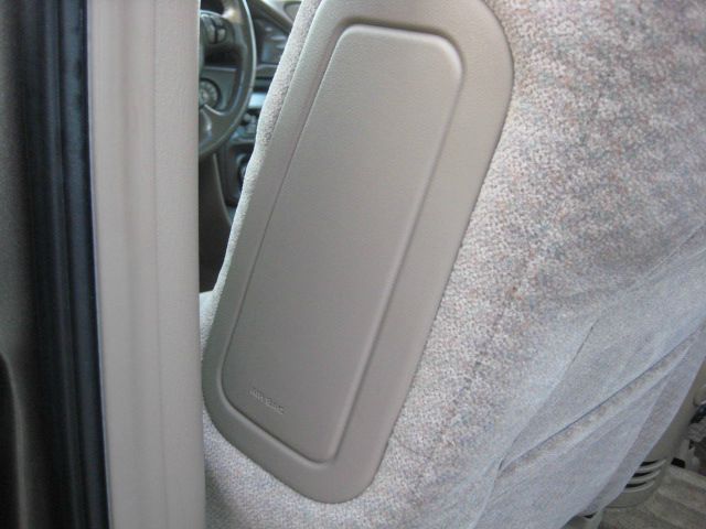 2001 Pontiac Bonneville SE