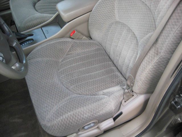 2001 Pontiac Bonneville SE