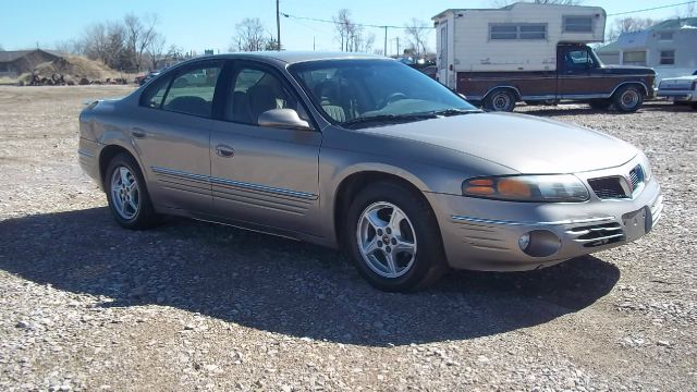 2001 Pontiac Bonneville SE