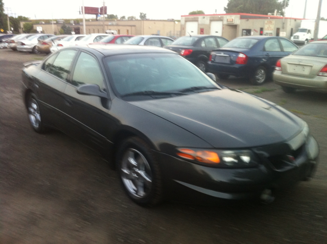 2002 Pontiac Bonneville 45