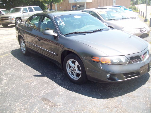 2002 Pontiac Bonneville SE