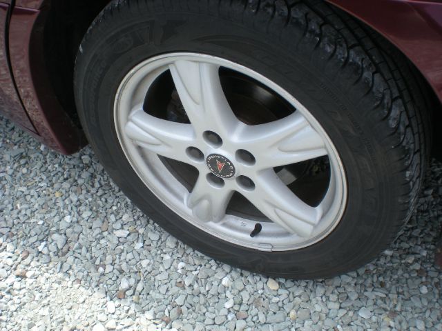 2002 Pontiac Bonneville 4DR Limited AWD