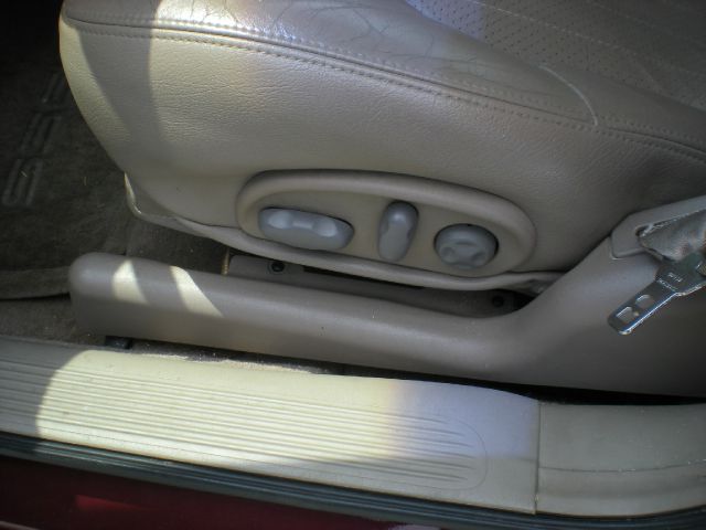 2002 Pontiac Bonneville 4DR Limited AWD