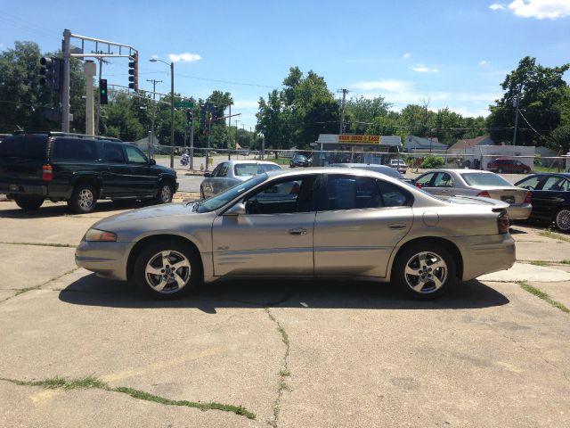 2003 Pontiac Bonneville 45