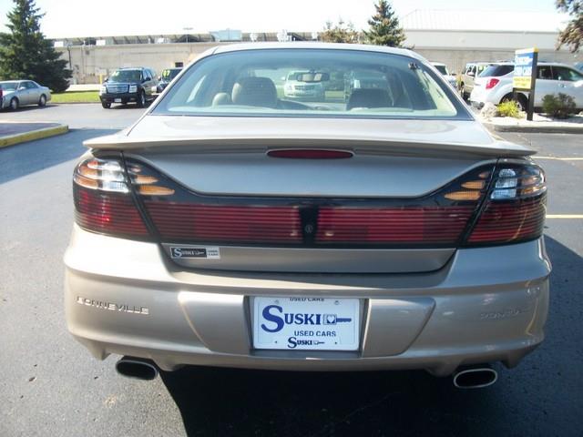 2003 Pontiac Bonneville 45