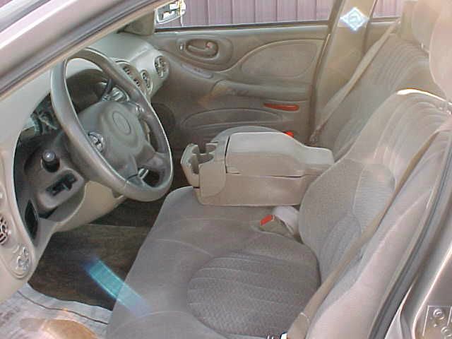 2003 Pontiac Bonneville SE