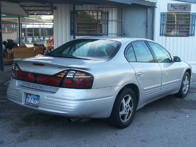 2003 Pontiac Bonneville SE