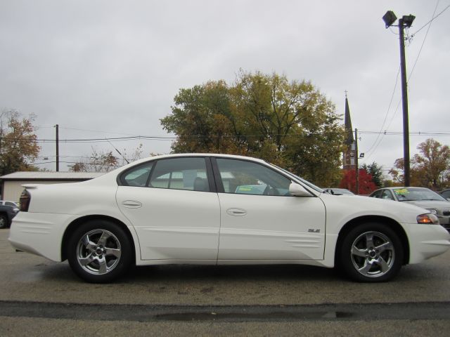 2003 Pontiac Bonneville 45