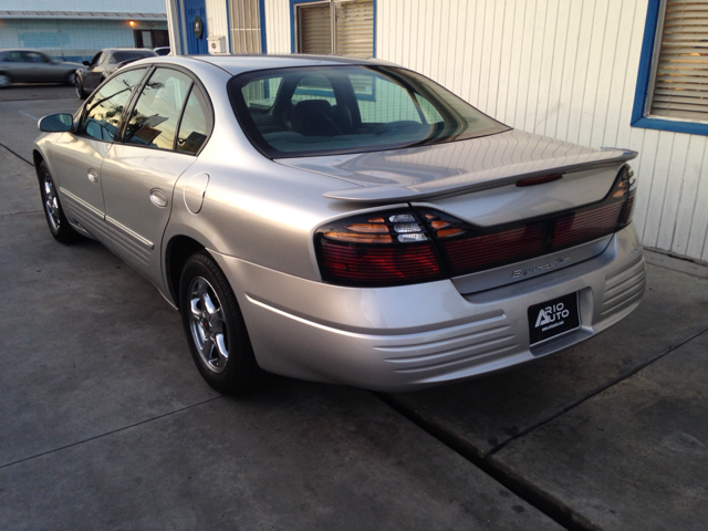2004 Pontiac Bonneville LS Flex Fuel 4x4 This Is One Of Our Best Bargains