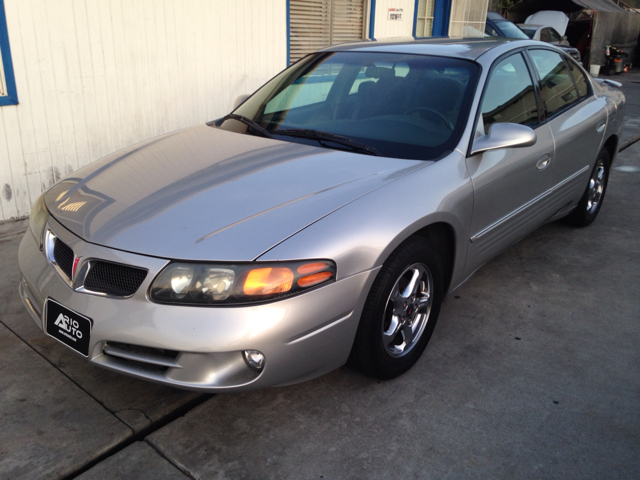 2004 Pontiac Bonneville LS Flex Fuel 4x4 This Is One Of Our Best Bargains