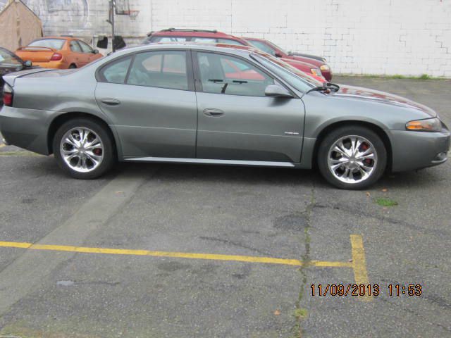 2004 Pontiac Bonneville Special