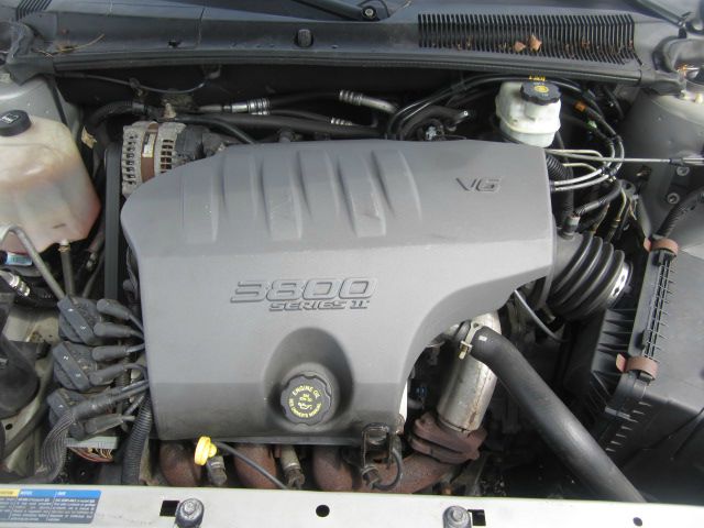 2004 Pontiac Bonneville SE