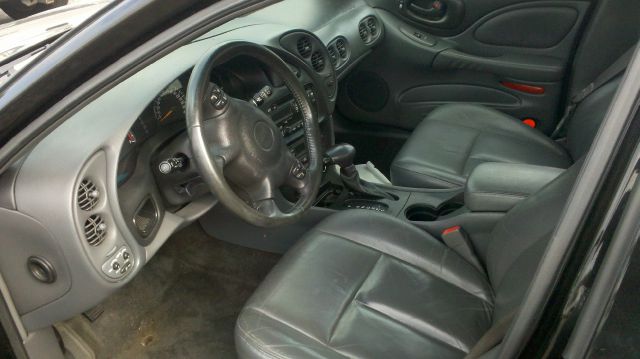 2005 Pontiac Bonneville 45