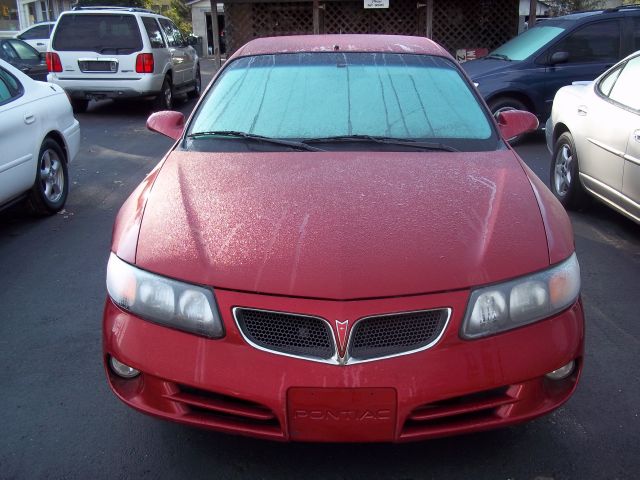2005 Pontiac Bonneville SE