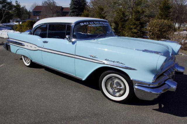 1957 Pontiac Chieftain Limited,leather
