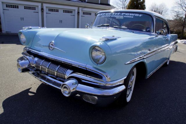 1957 Pontiac Chieftain Limited,leather