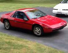 1985 Pontiac Fiero SE