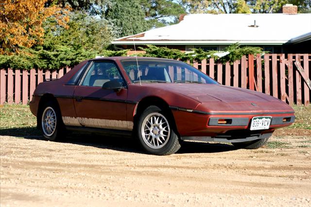 1986 Pontiac Fiero Unknown