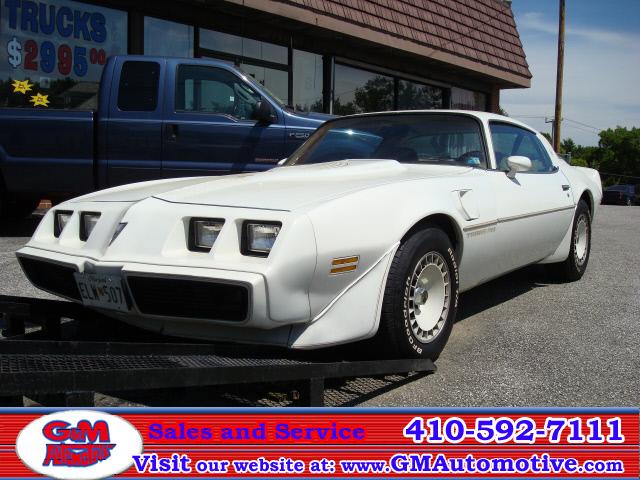 1981 Pontiac Firebird 4dr Sdn V6 CXL