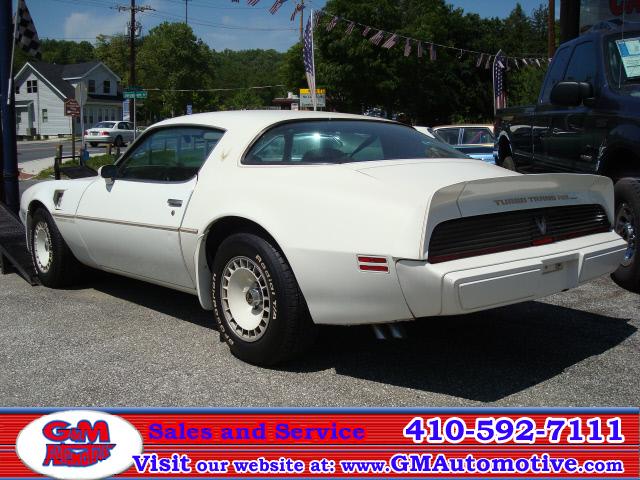 1981 Pontiac Firebird 4dr Sdn V6 CXL