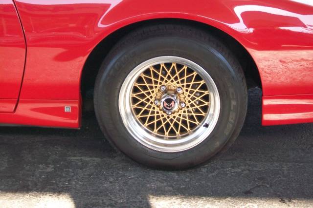 1992 Pontiac Firebird 4dr Sdn V6 CXL