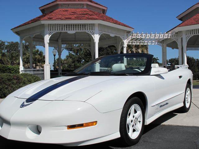 1994 Pontiac Firebird 4dr Sdn V6 CXL