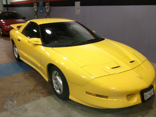1994 Pontiac Firebird LT Leather 4x4