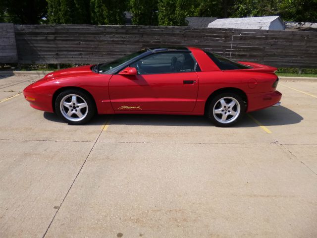 1995 Pontiac Firebird LT Leather 4x4