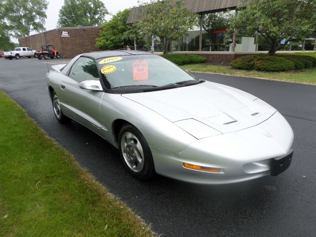 1995 Pontiac Firebird 29