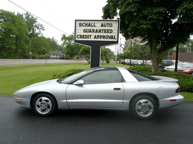 1995 Pontiac Firebird 29