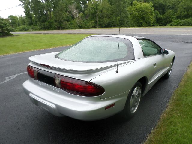 1995 Pontiac Firebird 29