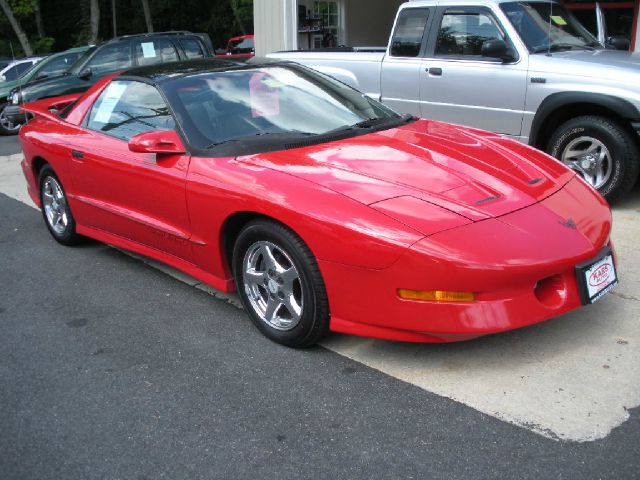 1997 Pontiac Firebird 4dr Sdn V6 CXL