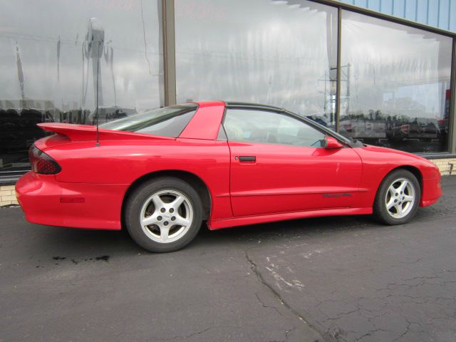 1997 Pontiac Firebird GT Premium