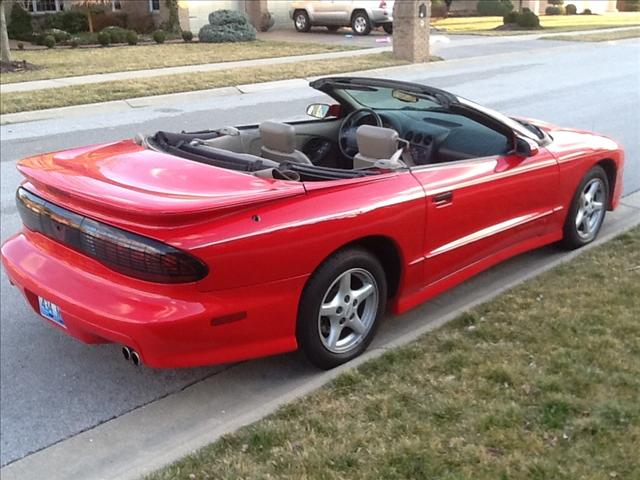 1997 Pontiac Firebird 4dr Sdn V6 CXL