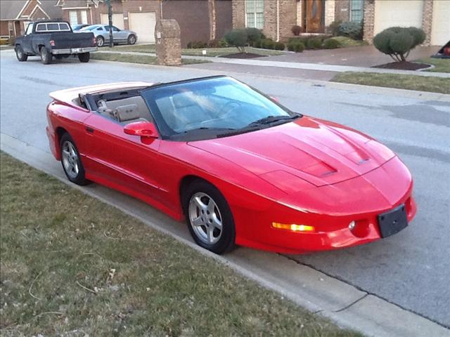 1997 Pontiac Firebird 4dr Sdn V6 CXL