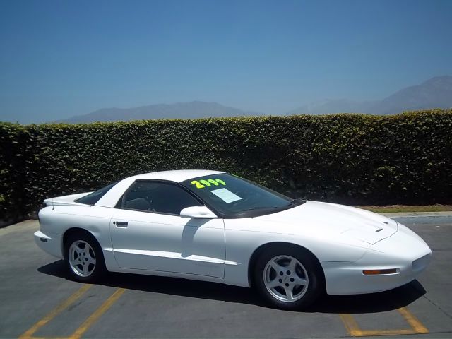 1997 Pontiac Firebird GT Premium