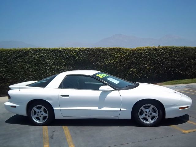 1997 Pontiac Firebird GT Premium