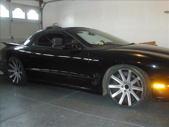 1998 Pontiac Firebird 4dr Sdn V6 CXL