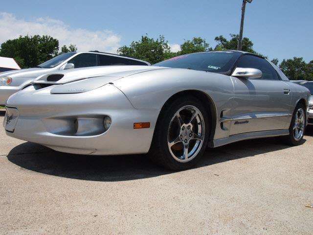 1998 Pontiac Firebird 4dr Sdn V6 CXL